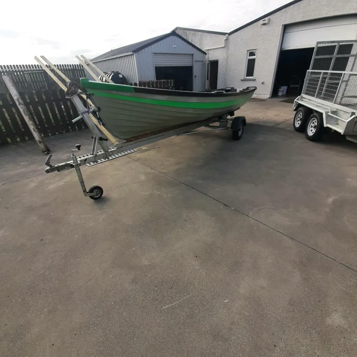 19ft Macalinden boat and trailer - Image 2