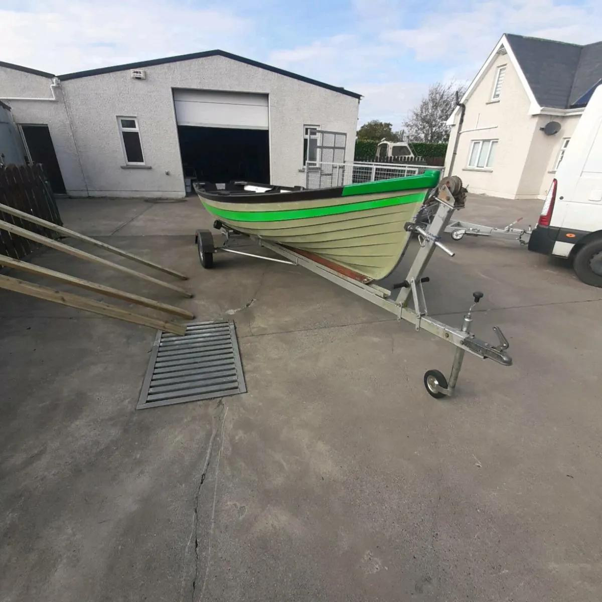 19ft Macalinden boat and trailer - Image 3