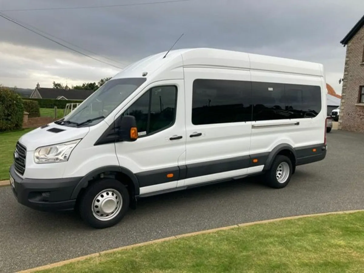 2018 FORD TRANSIT 460 MINIBUS - Image 2