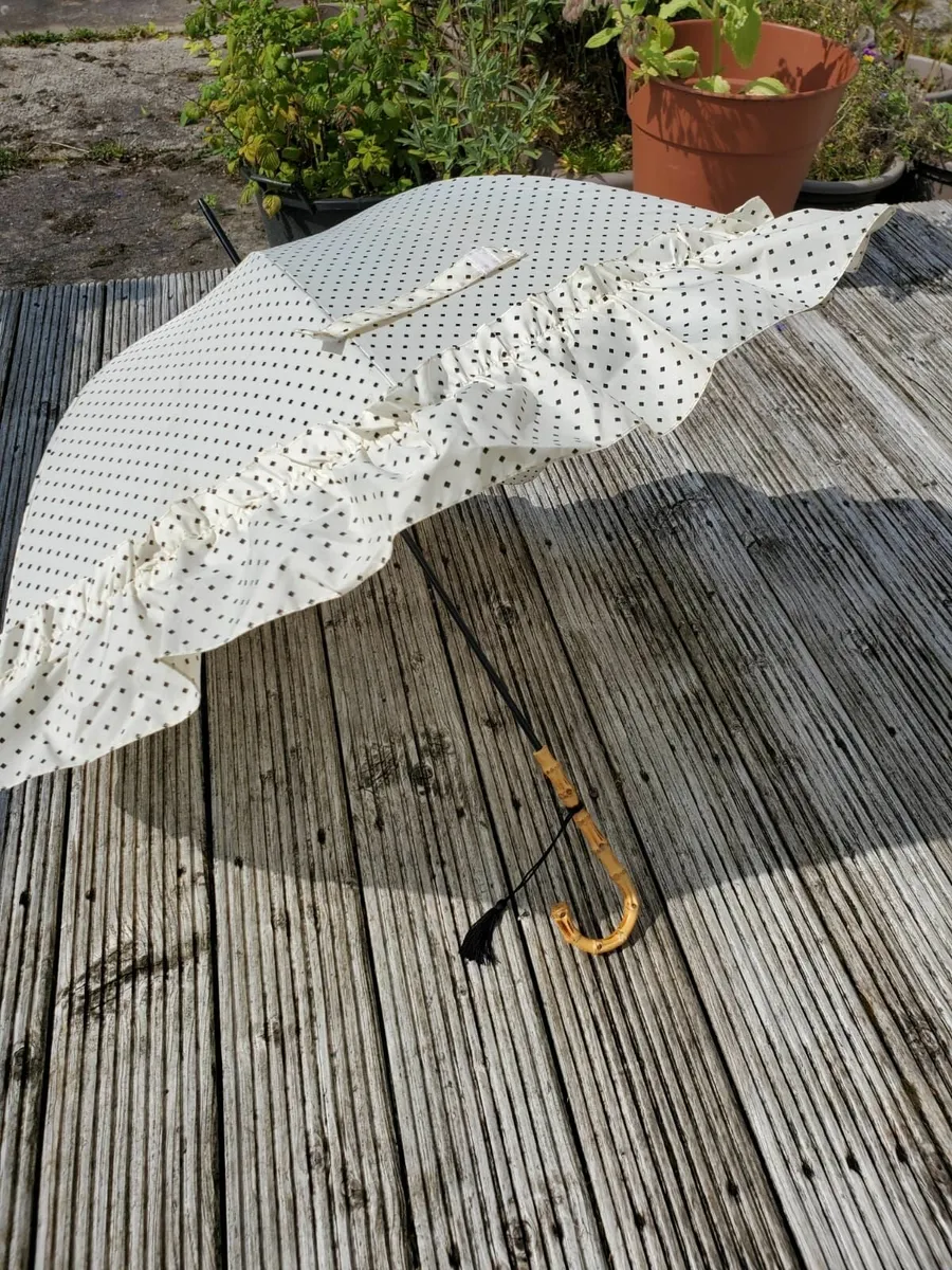 Vintage Parasol - Image 4