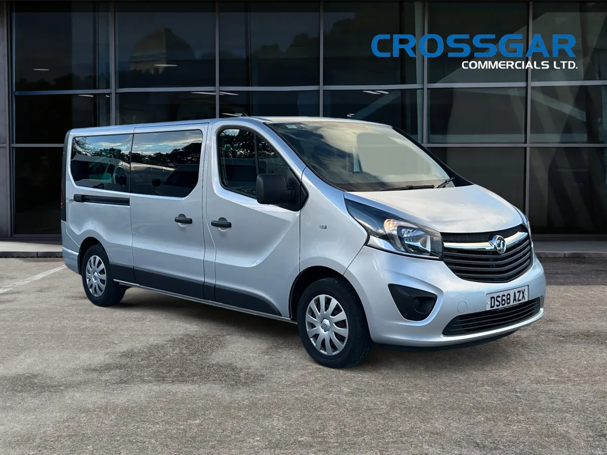 9 SEATER BUS AIR- CONDITIONING PARKING SENSORS - Image 1