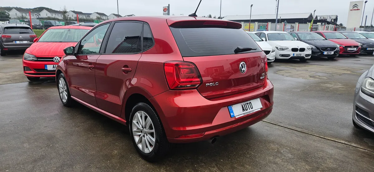 Volkswagen Polo automatic 1.2 comfortline low kms - Image 2