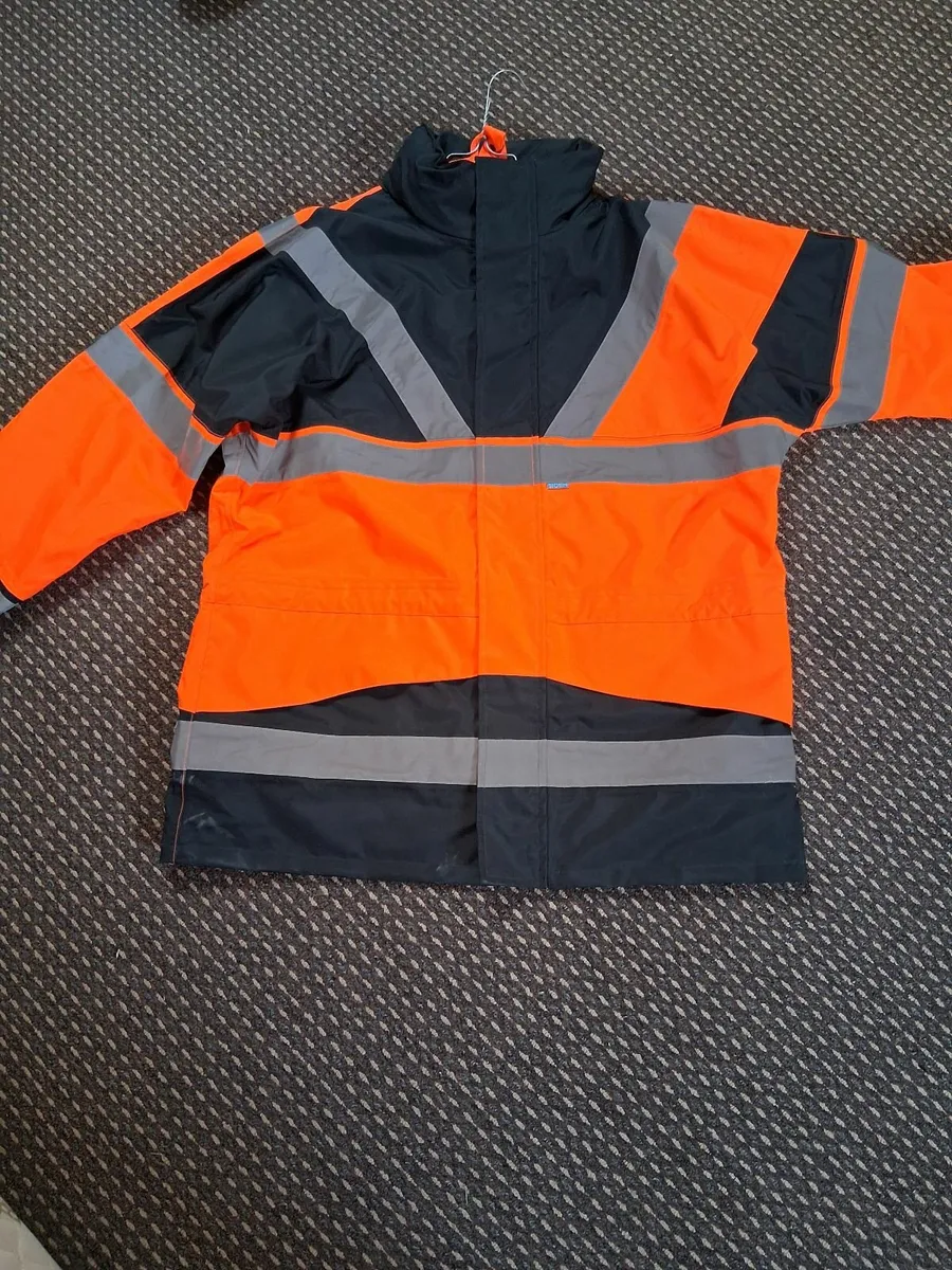 High Vis work Jacket - Image 3