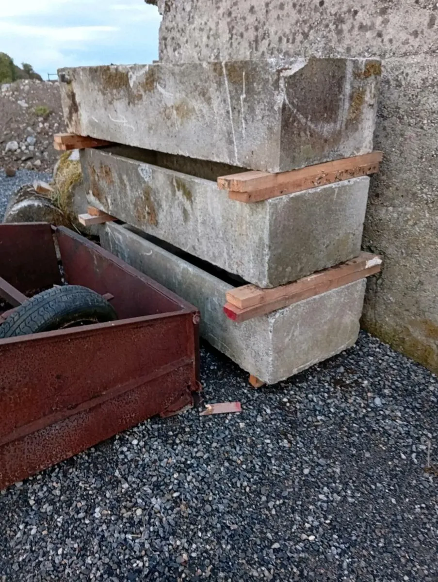 Concrete water troughs - Image 1