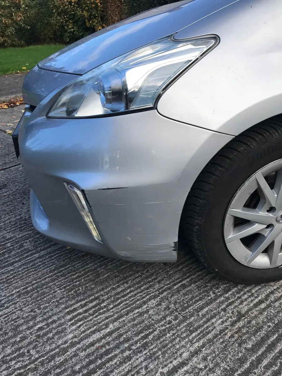 Toyota Prius 7 seats - Image 4