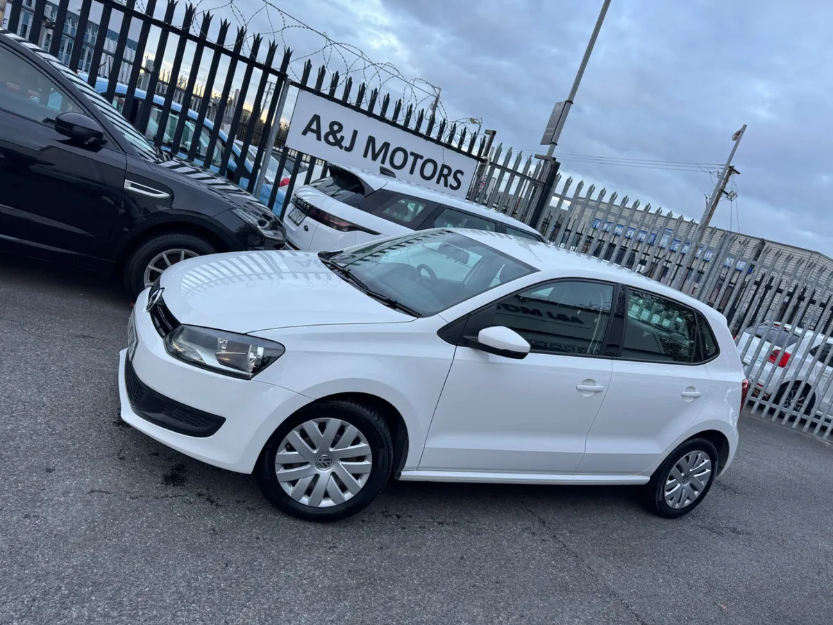 14 VW POLO 1.2 AUTOMATIC - Image 2