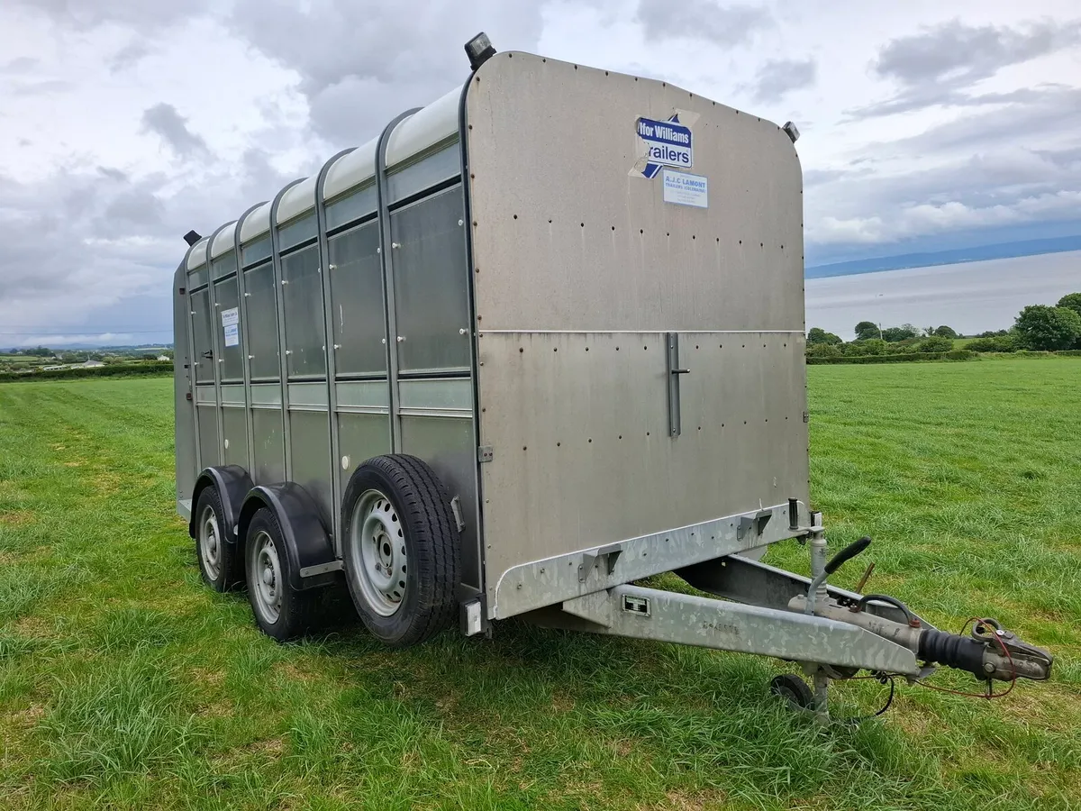 Trailers - Image 1