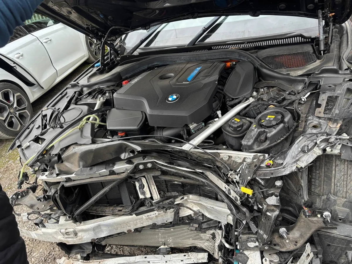 Car - Image 1