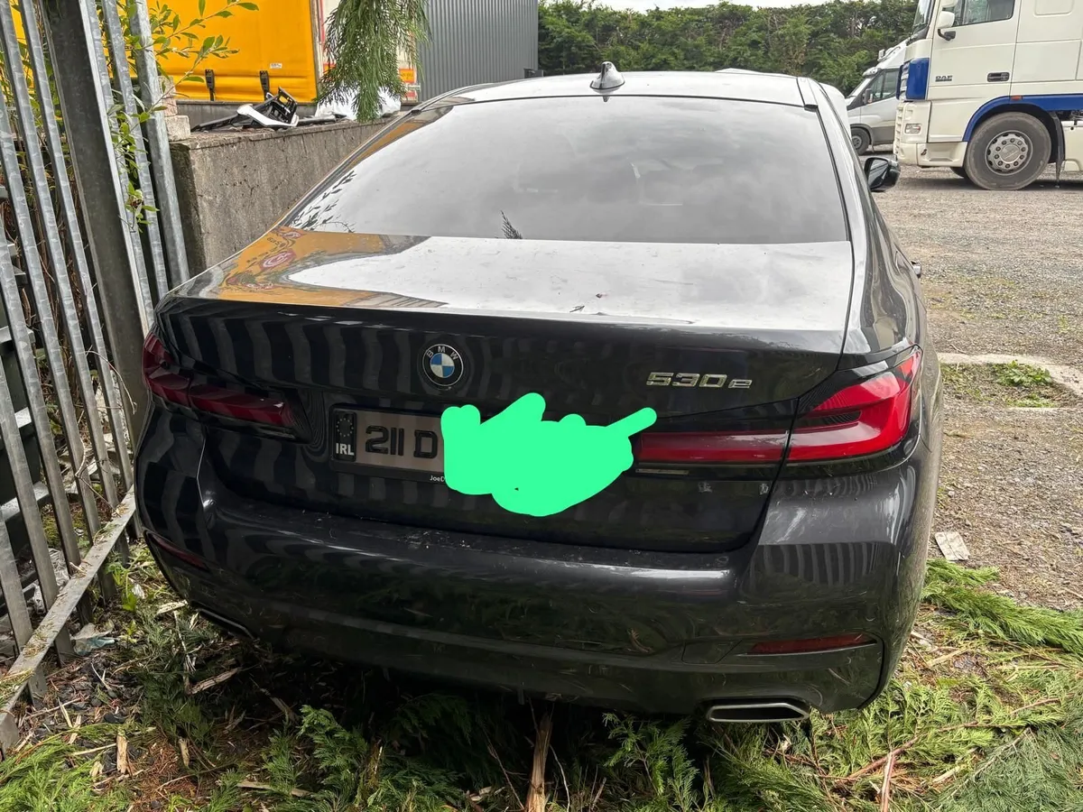Car - Image 4