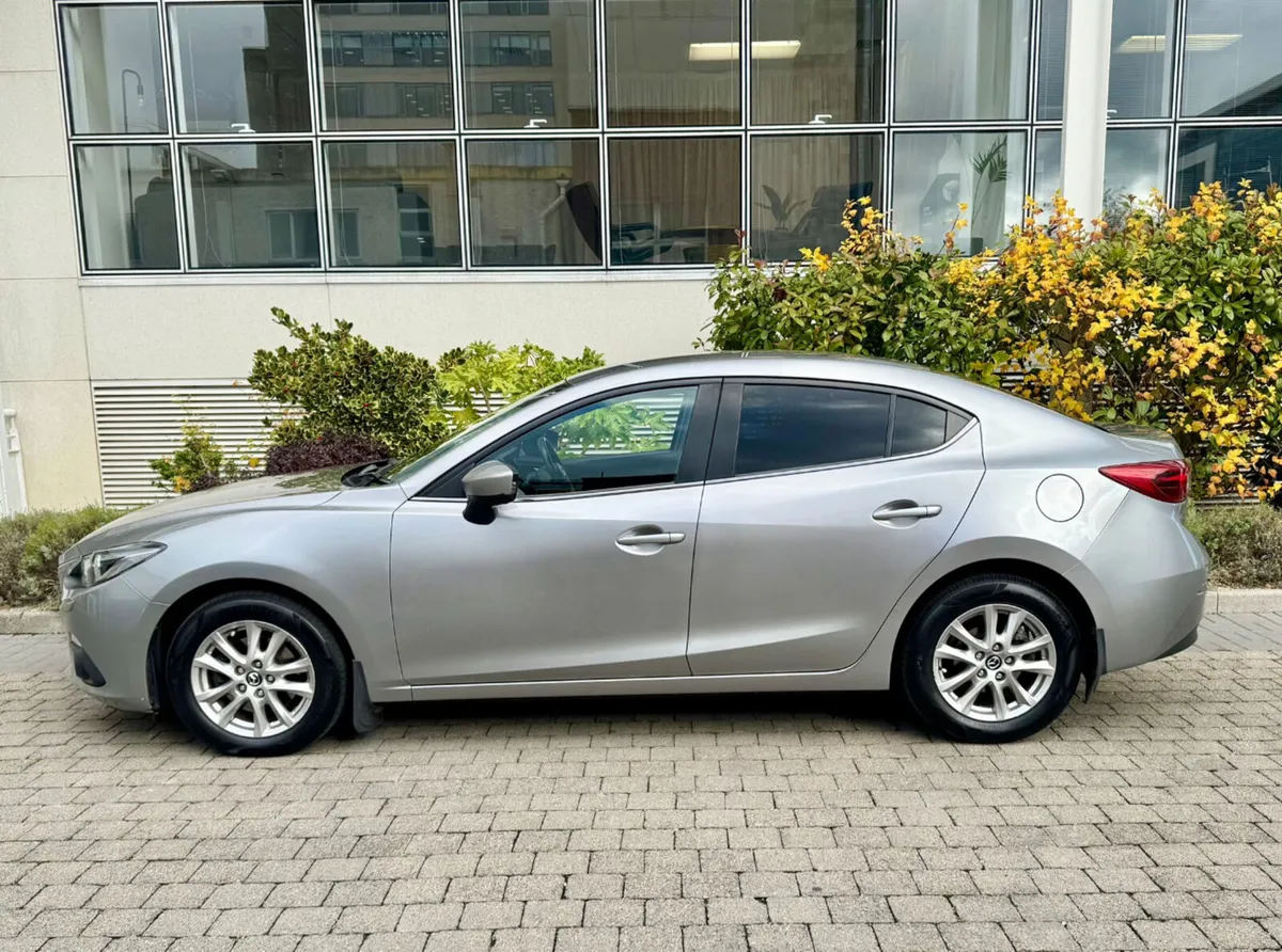 Mazda 3 Nct 7/26 Tax12/25 - Image 4