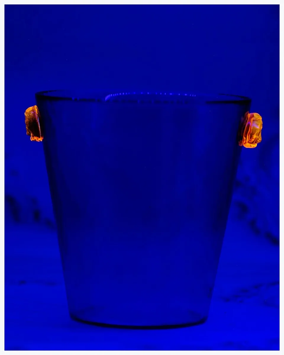 Mid Century Modernist  Murano Glass Ice Bucket - Image 2