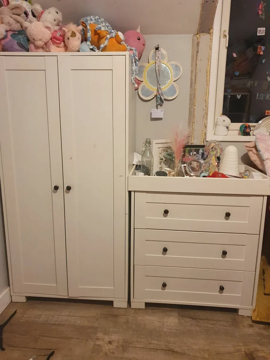 Wardrobe and Changing Unit - Image 1