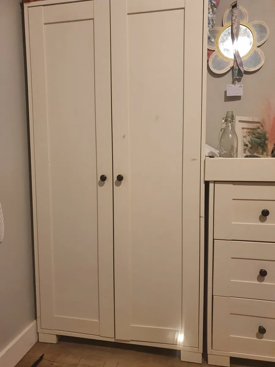 Wardrobe and Changing Unit - Image 4