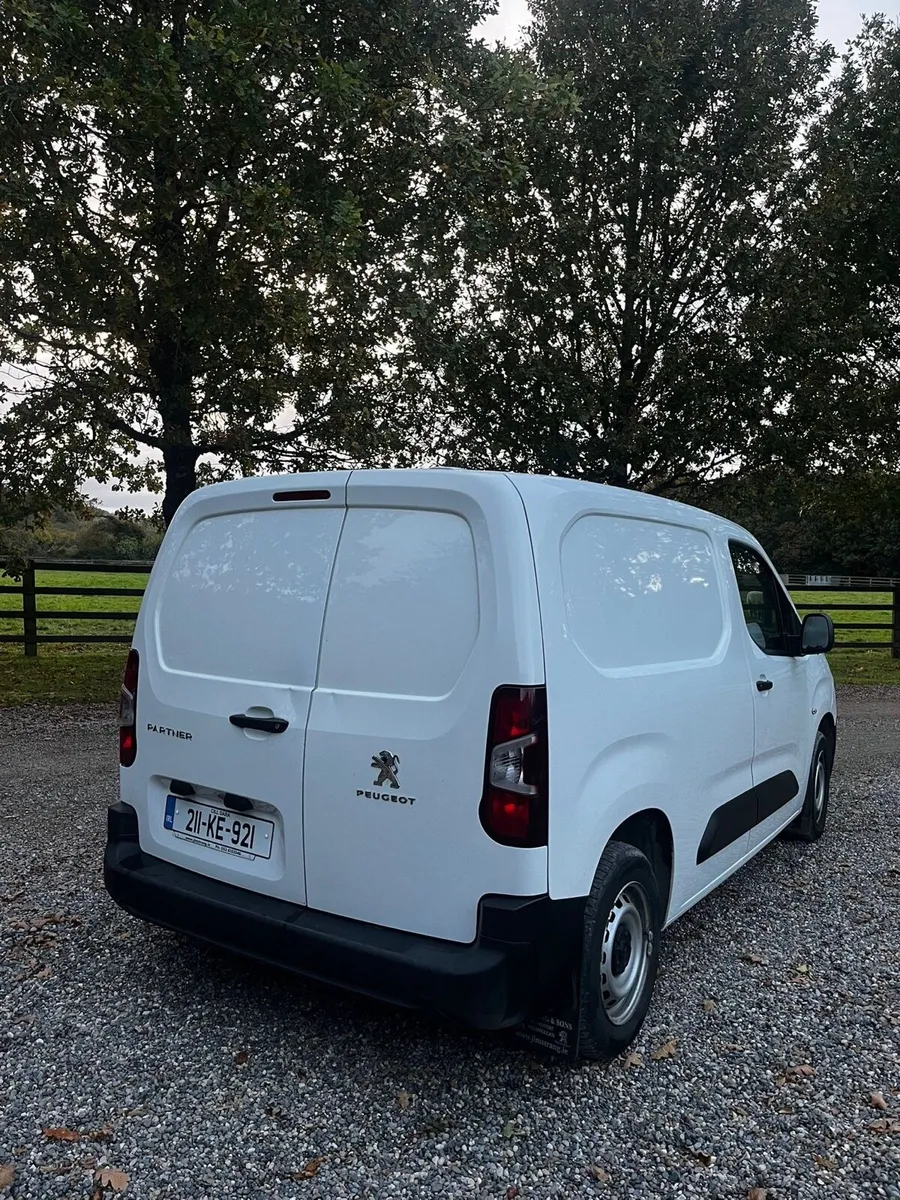 Peugeot Partner - Image 2