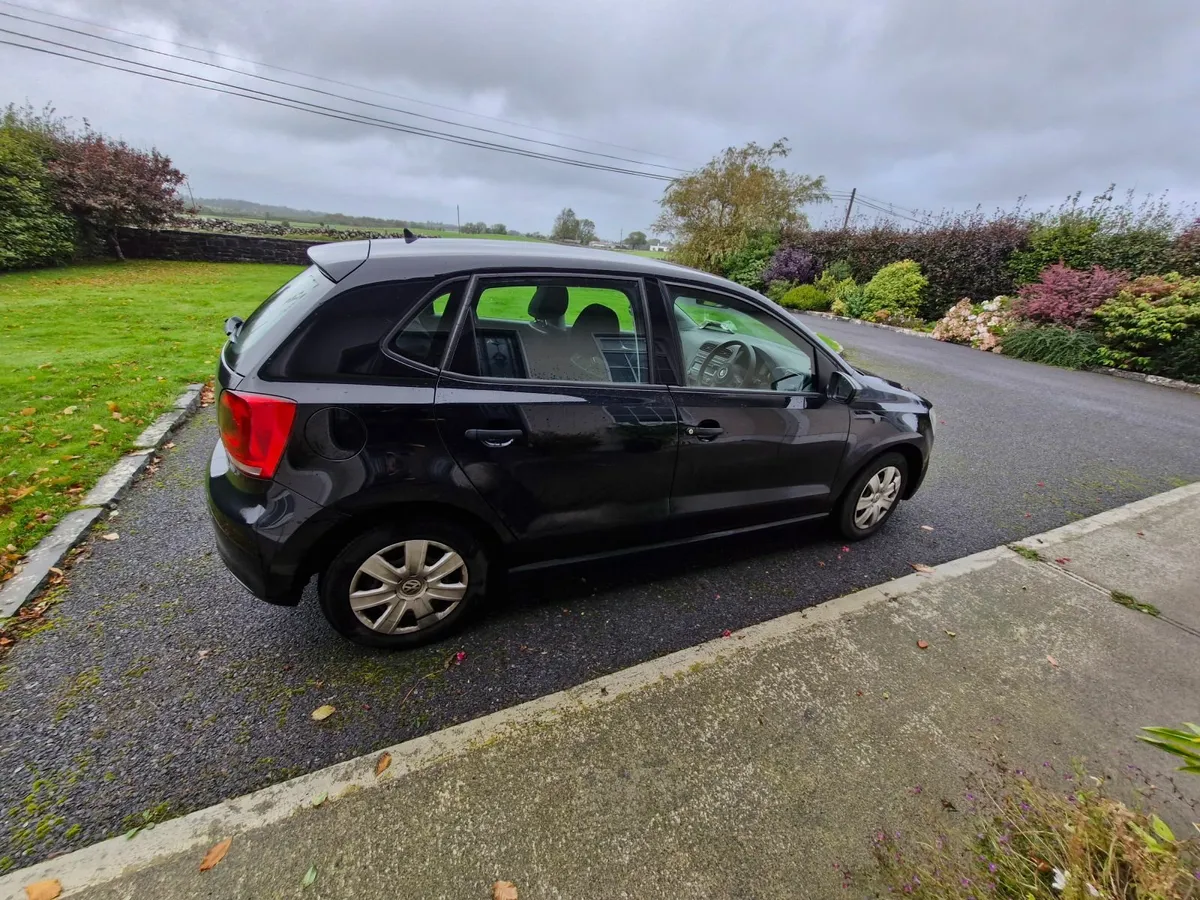 Volkswagen Polo 2013 - Image 2