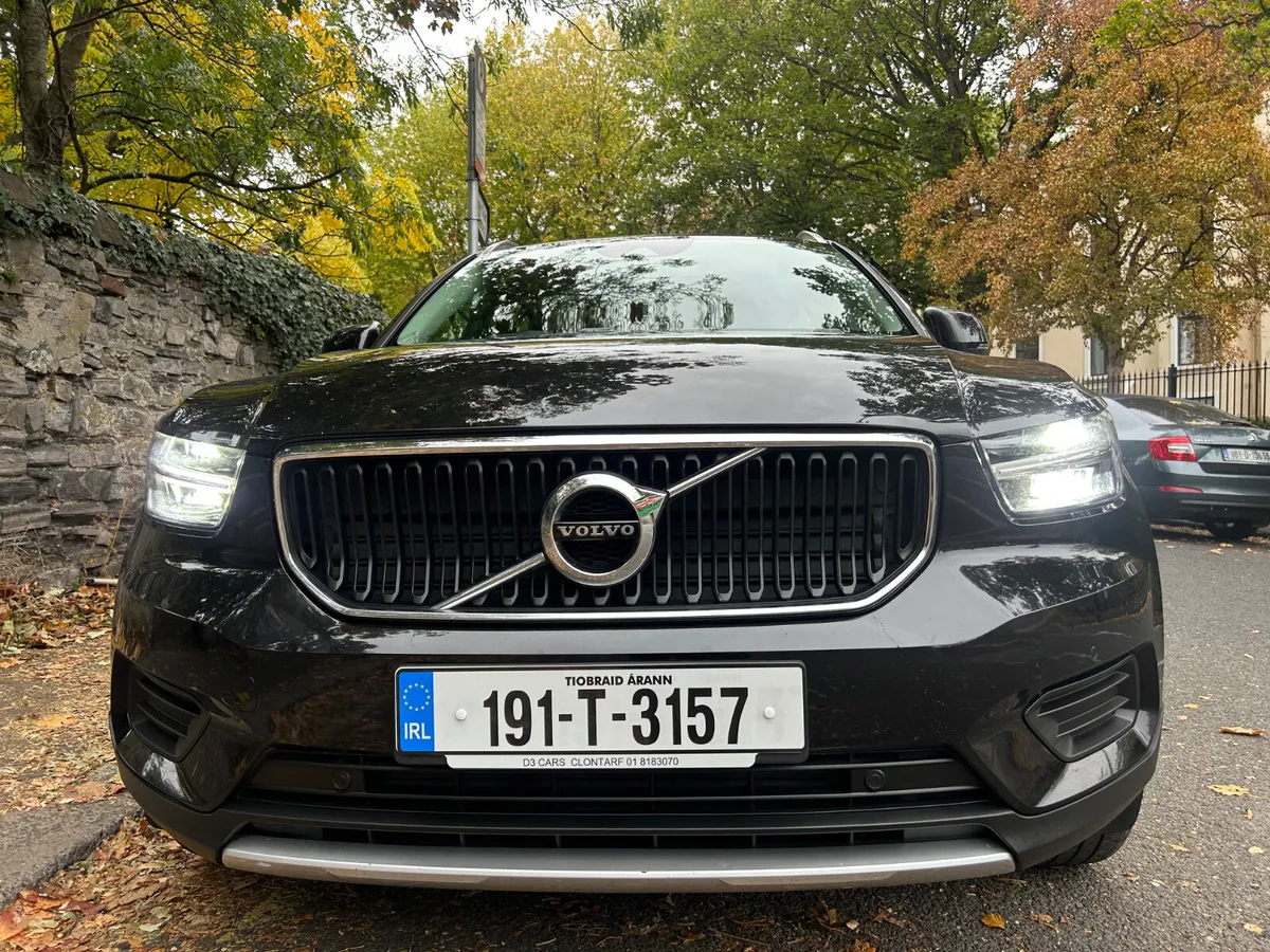 2019 VOLVO XC40 DIESEL SAT NAV NCT JANUARY 2027 - Image 2