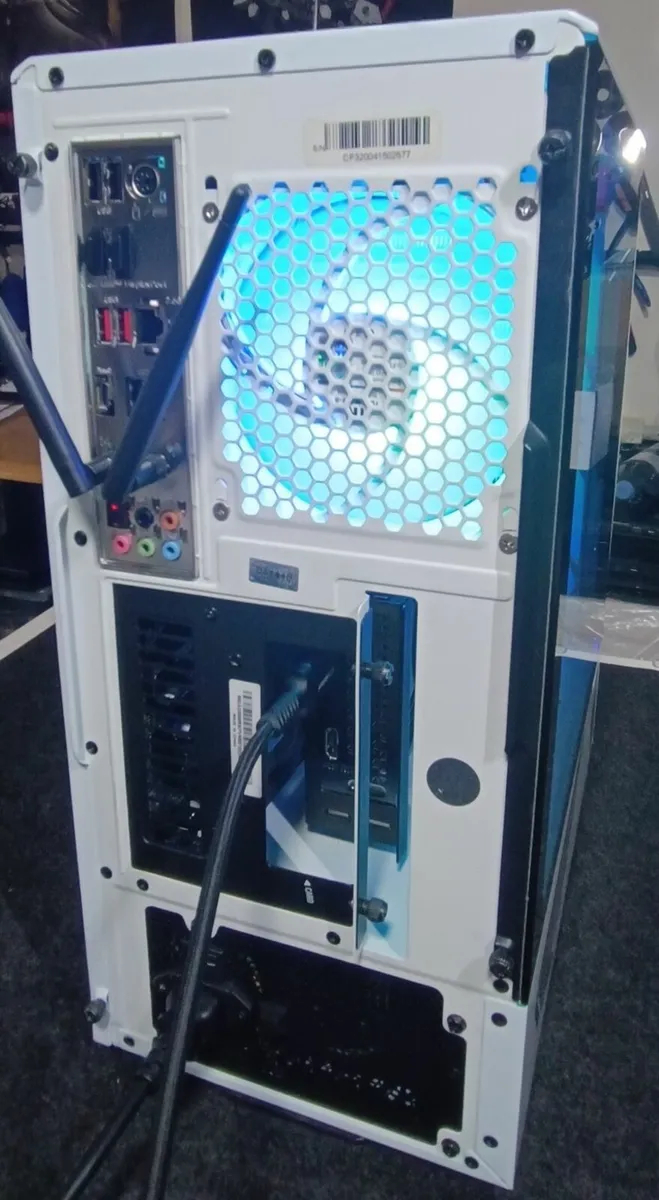 White Phanteks i5 RTX 4070 Super Gaming PC - Image 4