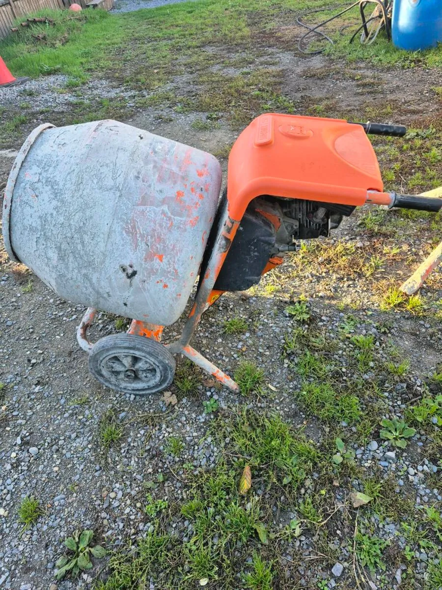 Belle,Altrad mixer,honda engine - Image 2
