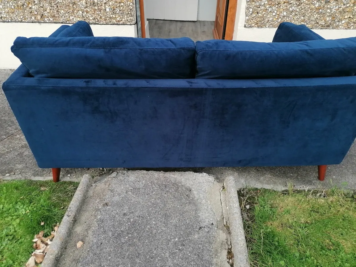 2 Seater Sofa - Image 2