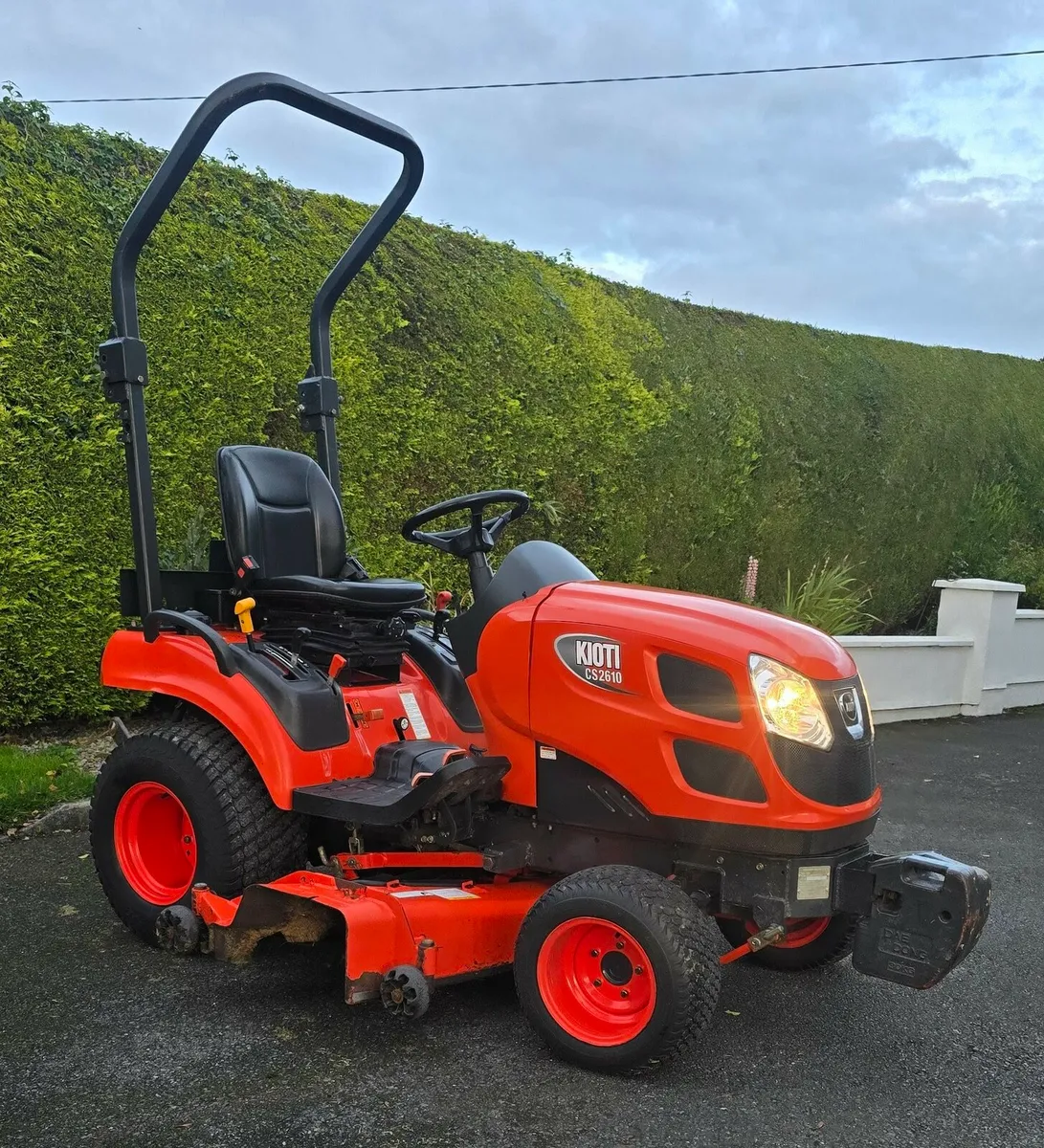 Kioti 4x4 diesel compact tractor - Image 2