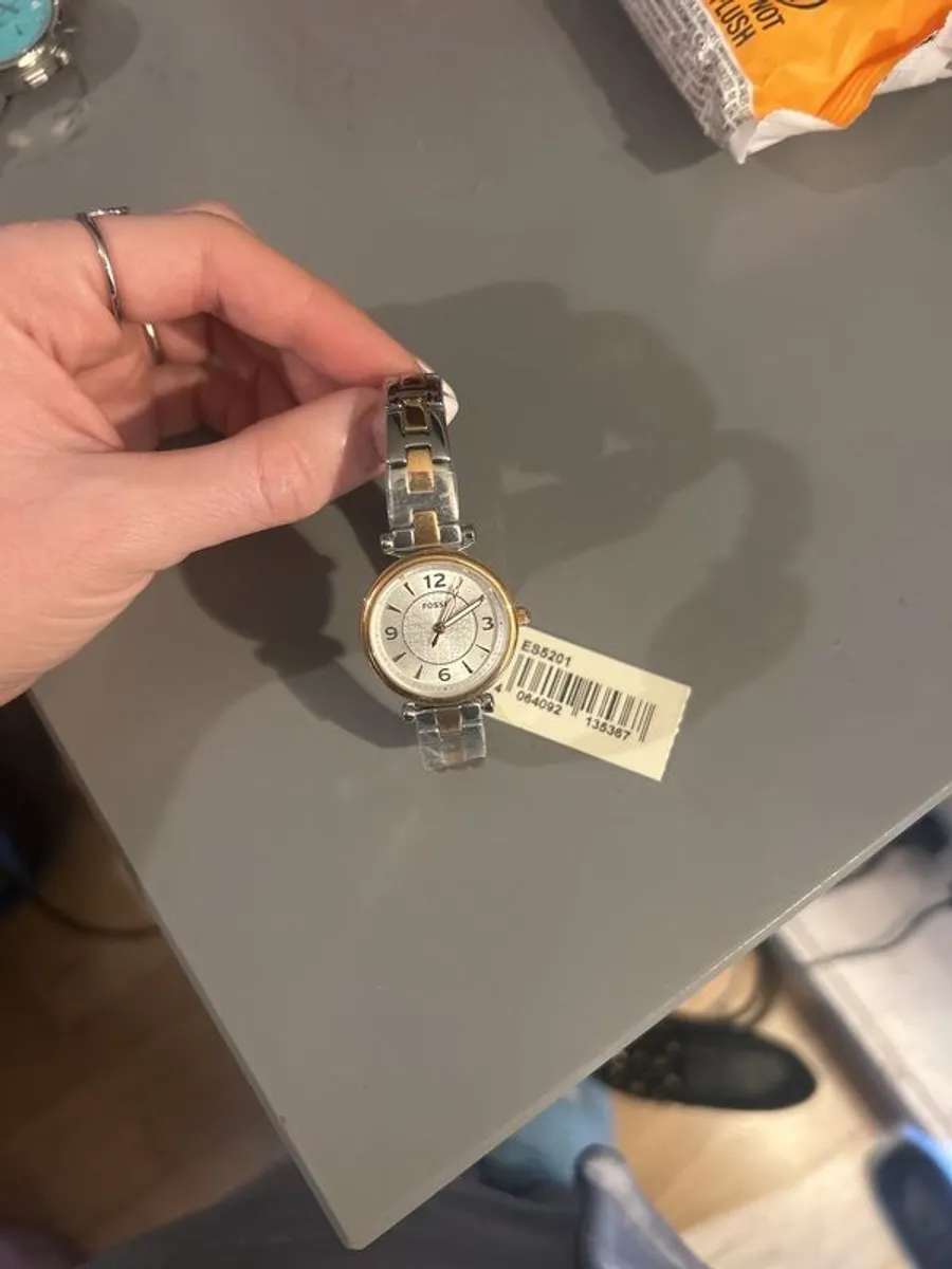 Fossil Watch - Image 2