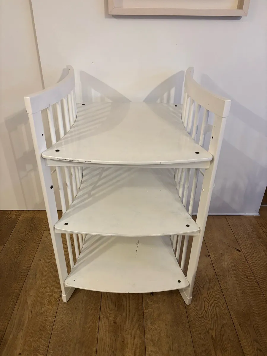 Stokke changing table - Image 1