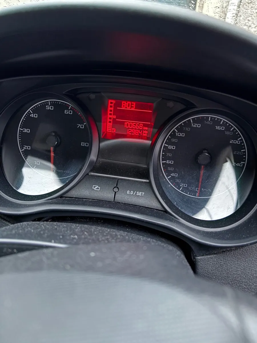 SEAT Ibiza 2013 - Image 2