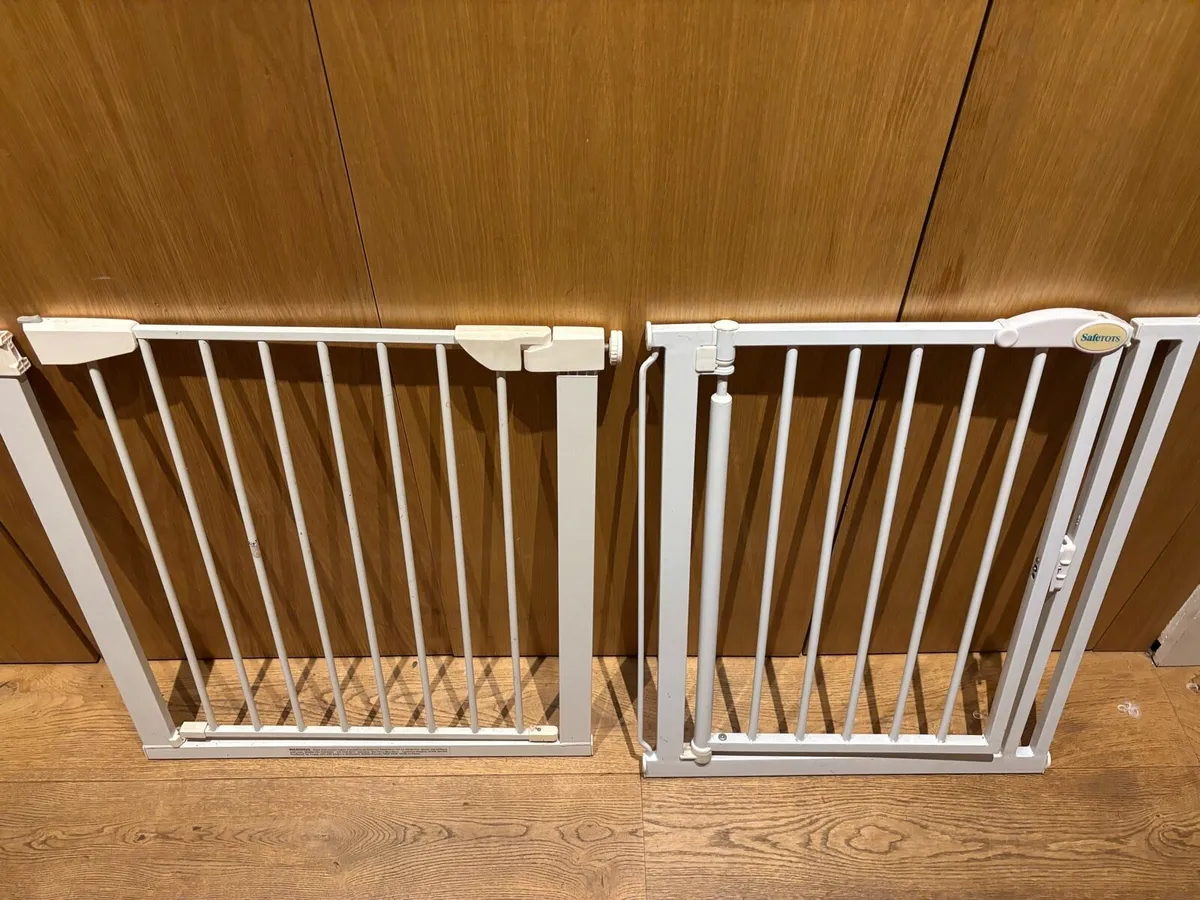 FREE stair gates - Image 1