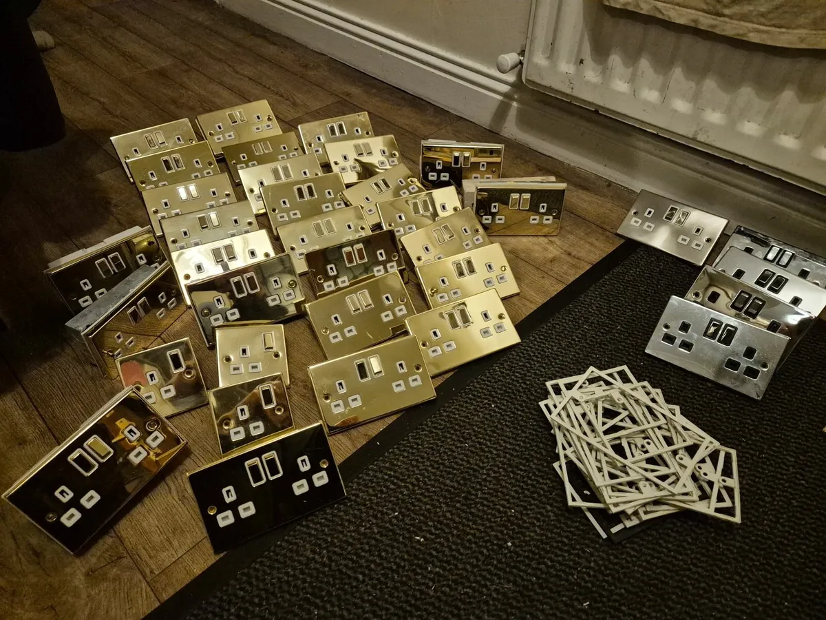 Switches,sockets,handles,hinges - Image 1