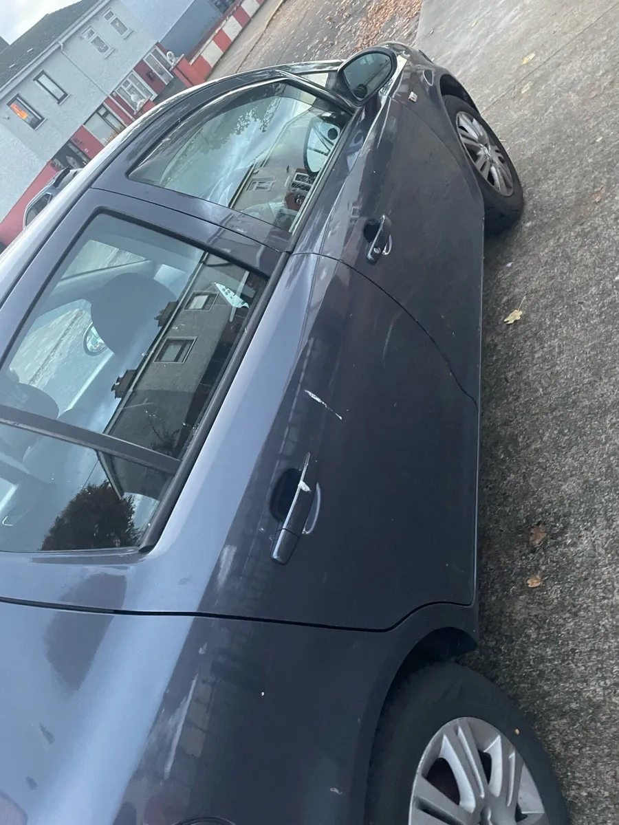 Opel corsa 2010 - Image 2