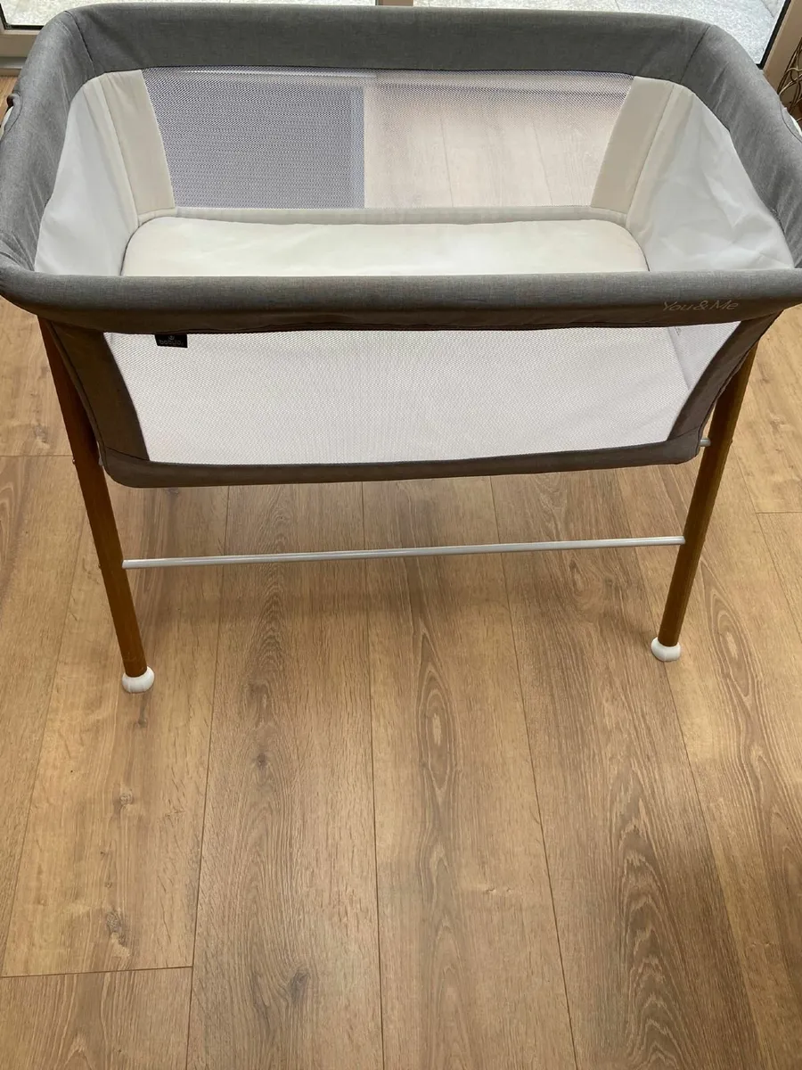Baby cot - Image 1