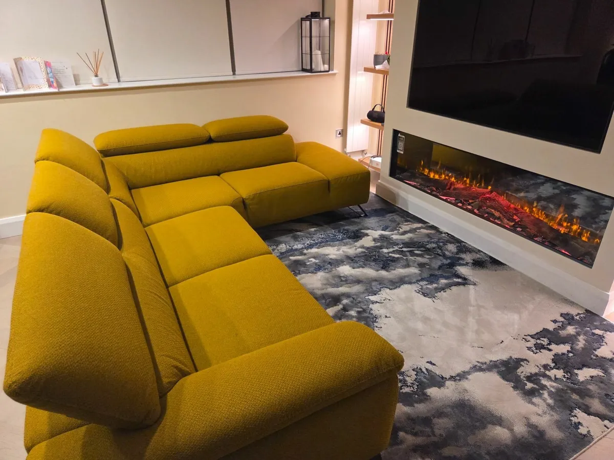 L-Shaped Corner Sofa 4/5 seater - Image 3