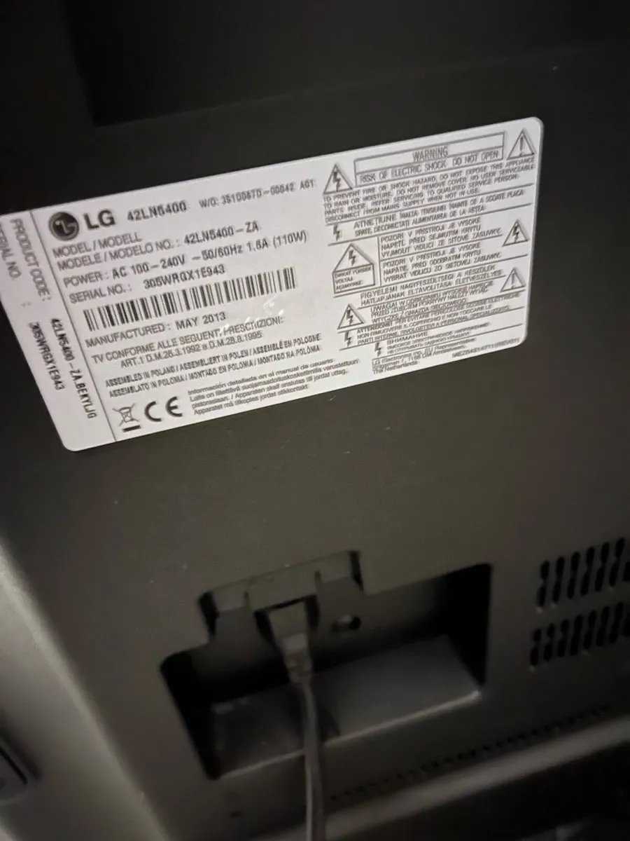 LG 42” LCD Tv - Image 4