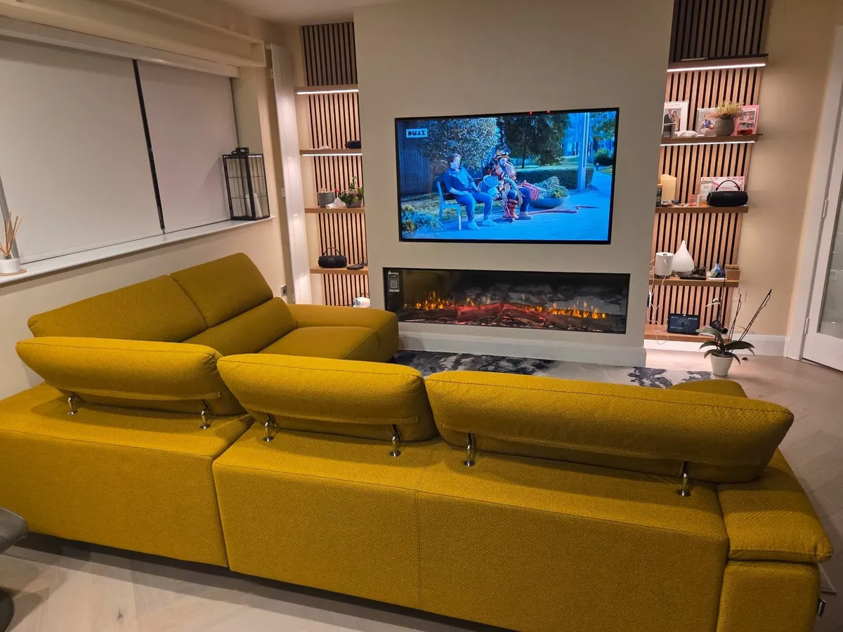L-Shaped Corner Sofa 4/5 seater - Image 1