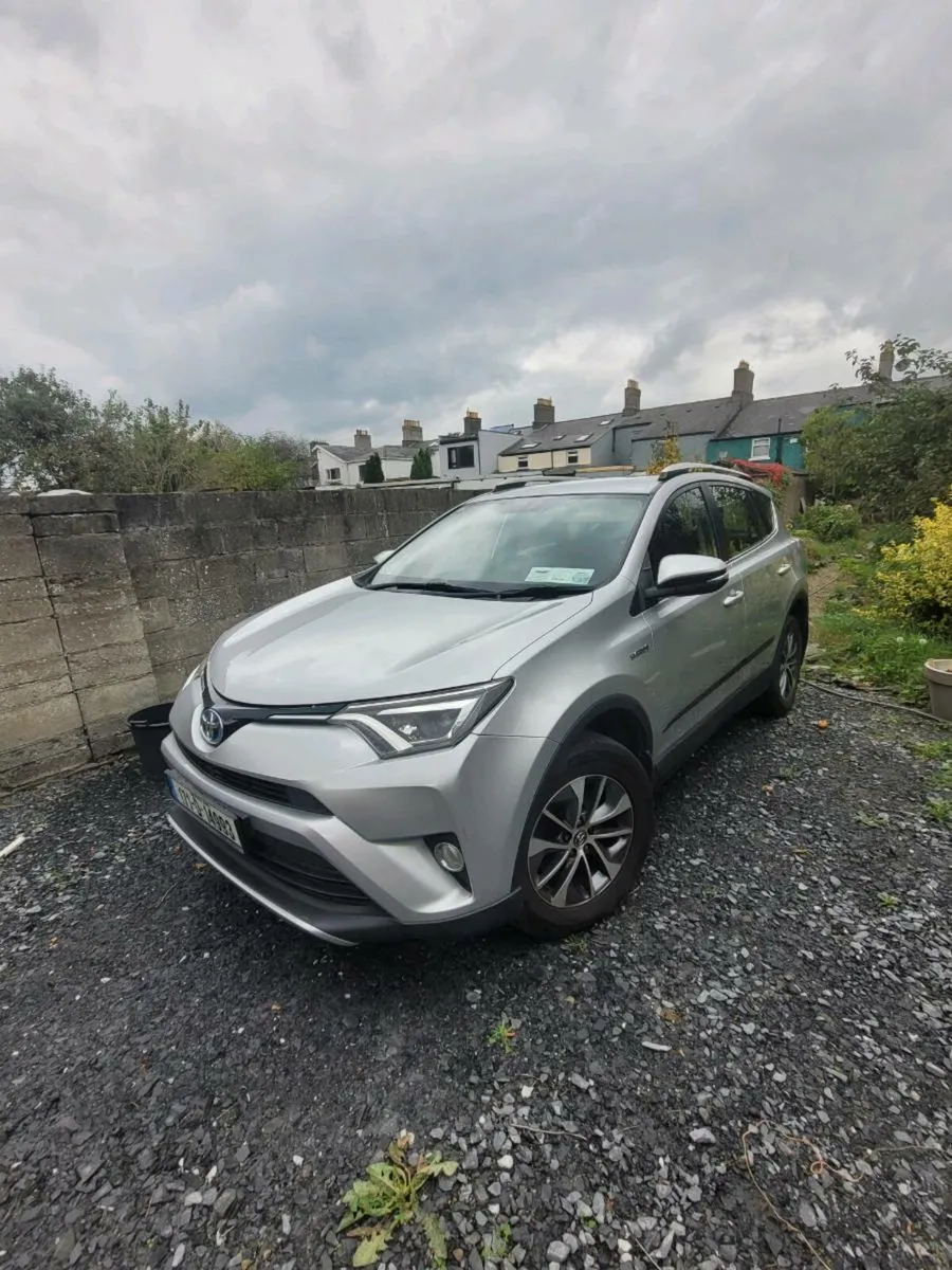 Toyota Rav 4 - Image 2