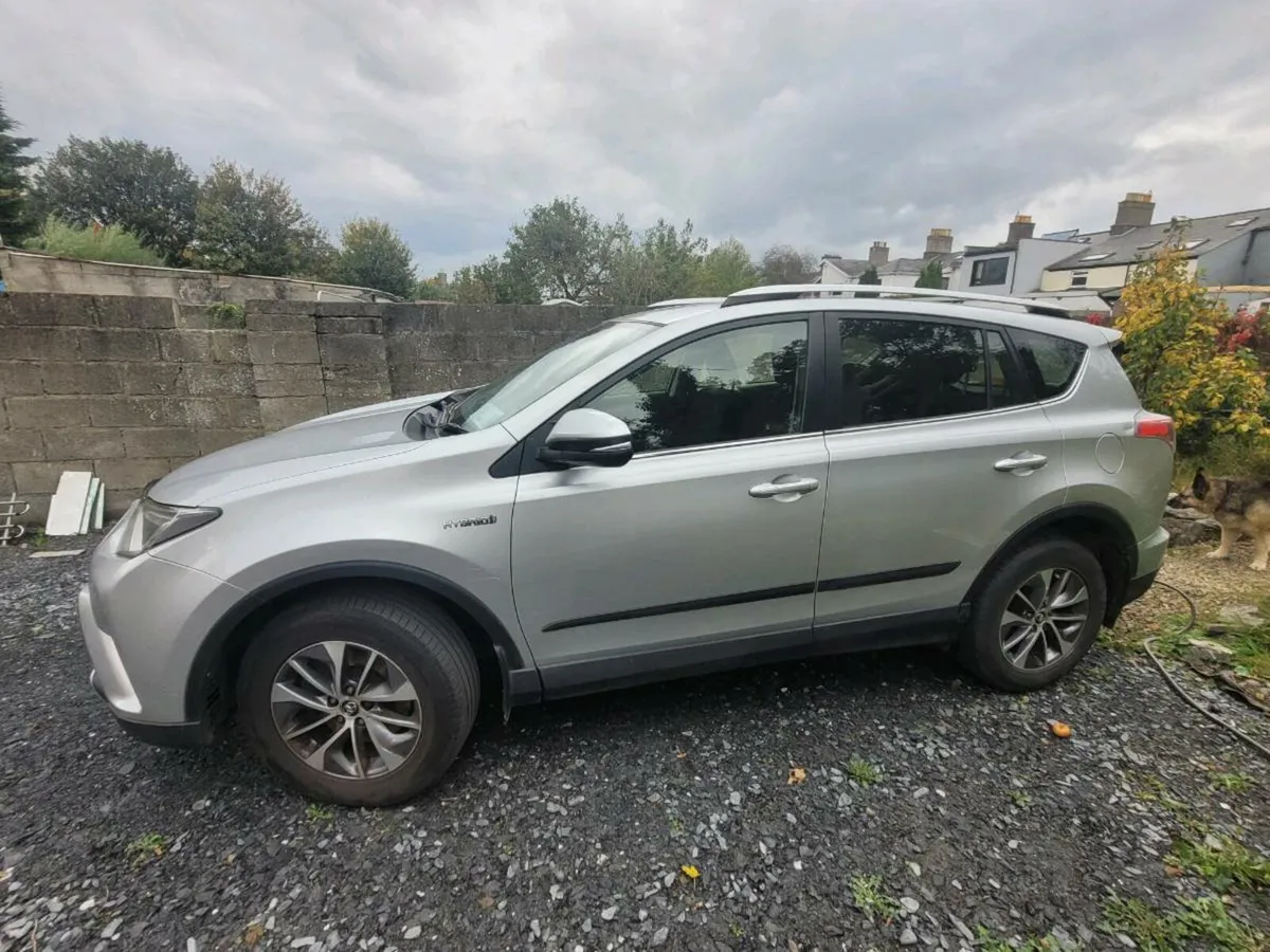 Toyota Rav 4 - Image 3