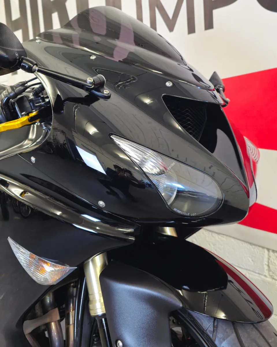 2007 Kawasaki ZX10R - Image 4