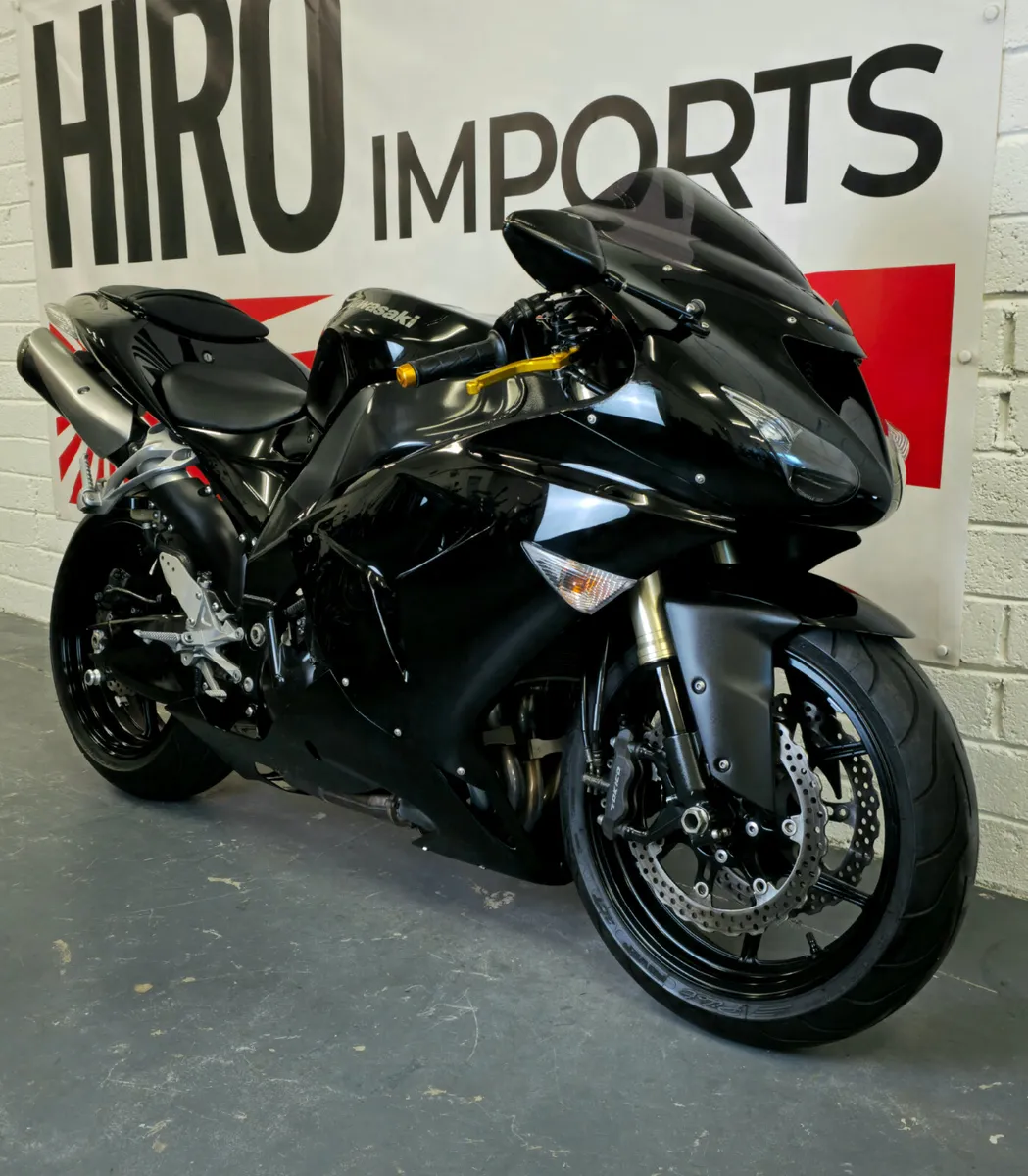 2007 Kawasaki ZX10R - Image 2