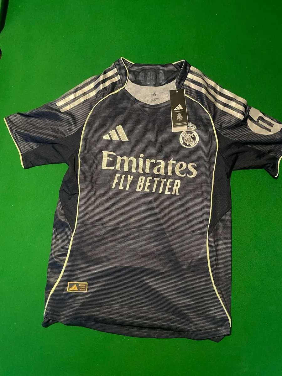 Jerseys - Image 3