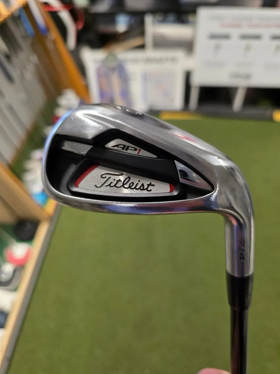 Titleist Ap1 714 Irons - Image 3