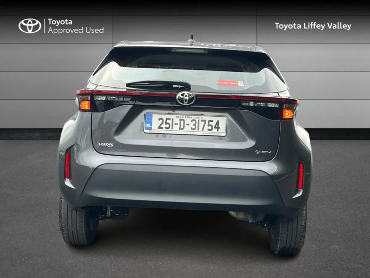 Toyota Yaris Cross YARIS CROSS LUNA - Image 4