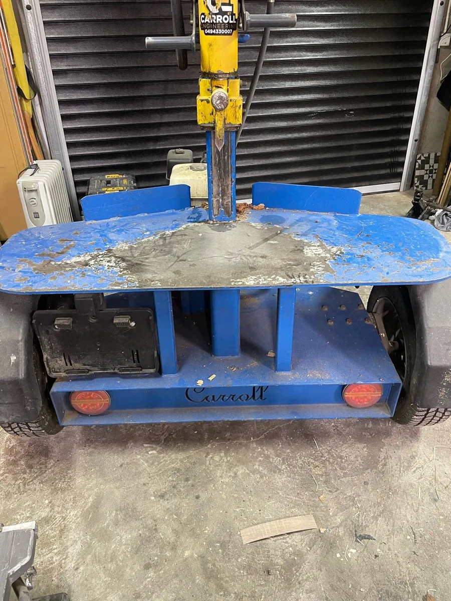 Log splitter - Image 1
