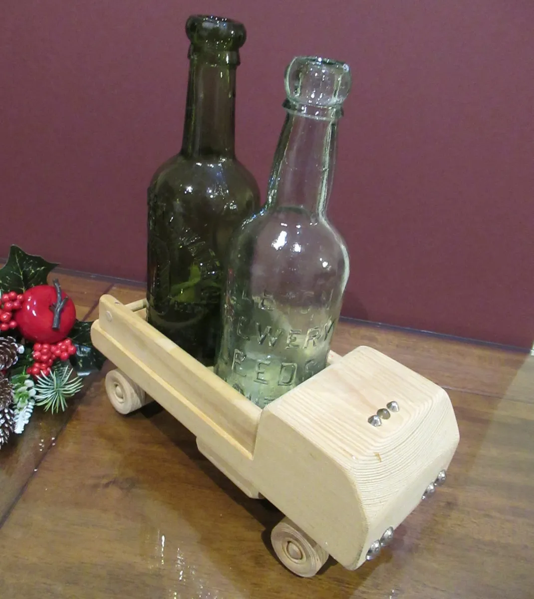 antique vintage CHRISTMAS GIFT man bottles - Image 2