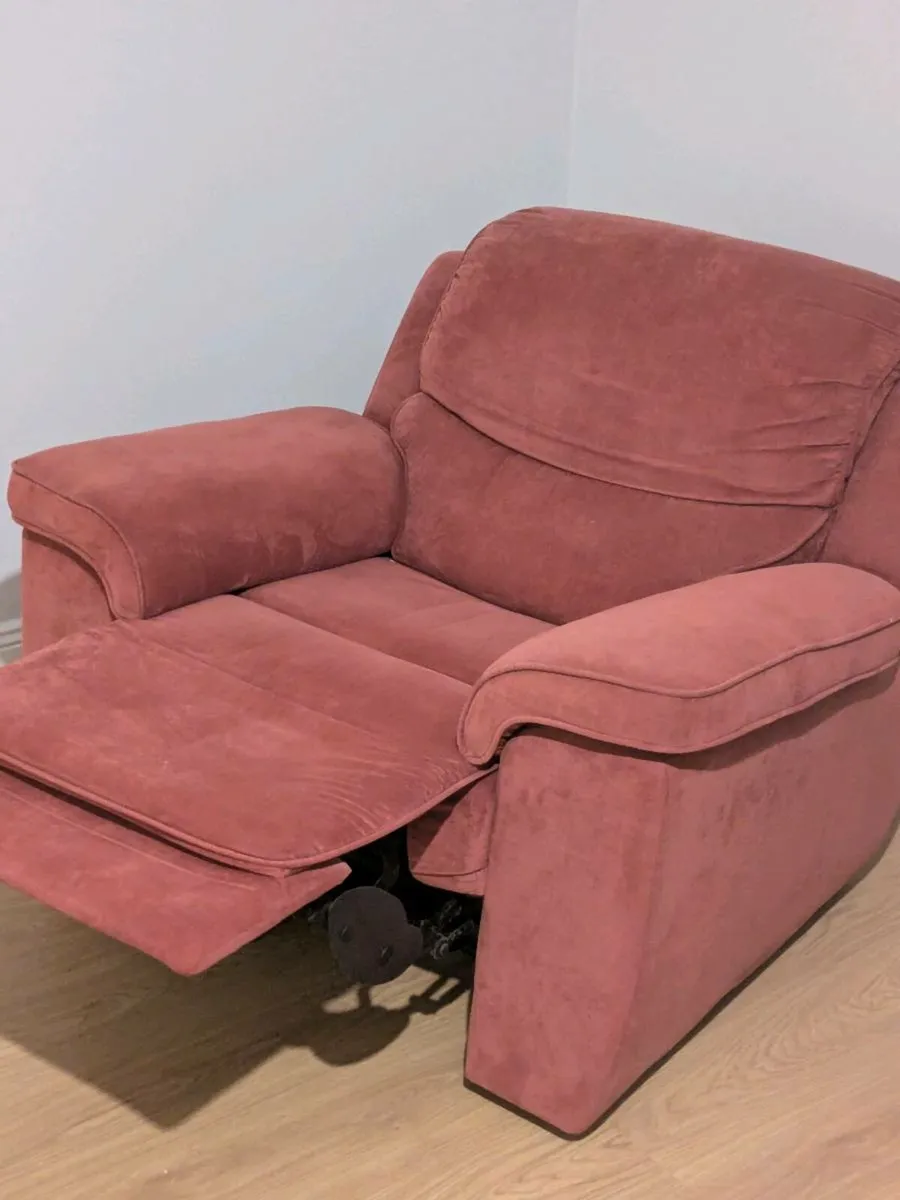 3 piece suite - Image 1