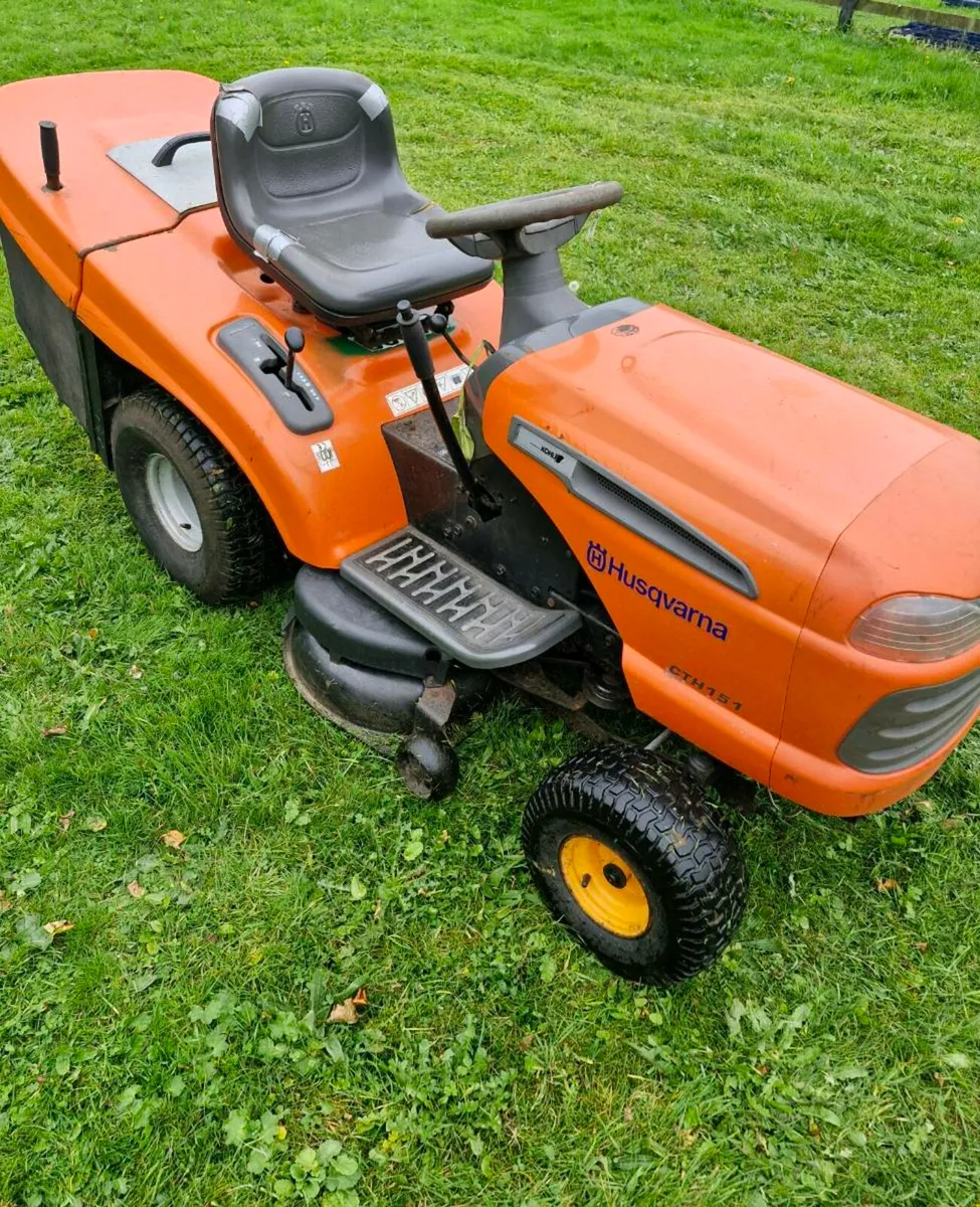 Husqvarna ride on mower Delivery available - Image 2