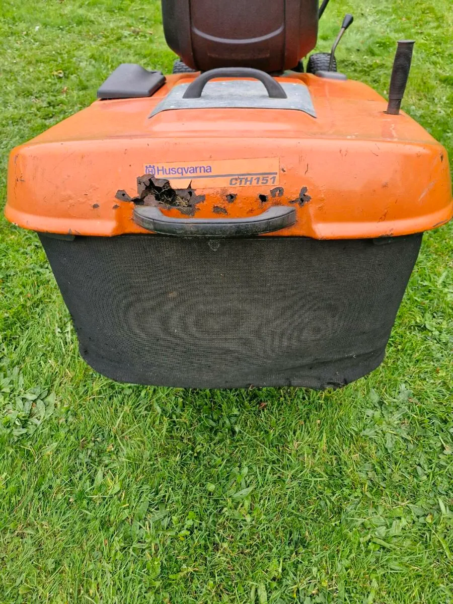 Husqvarna ride on mower Delivery available - Image 4