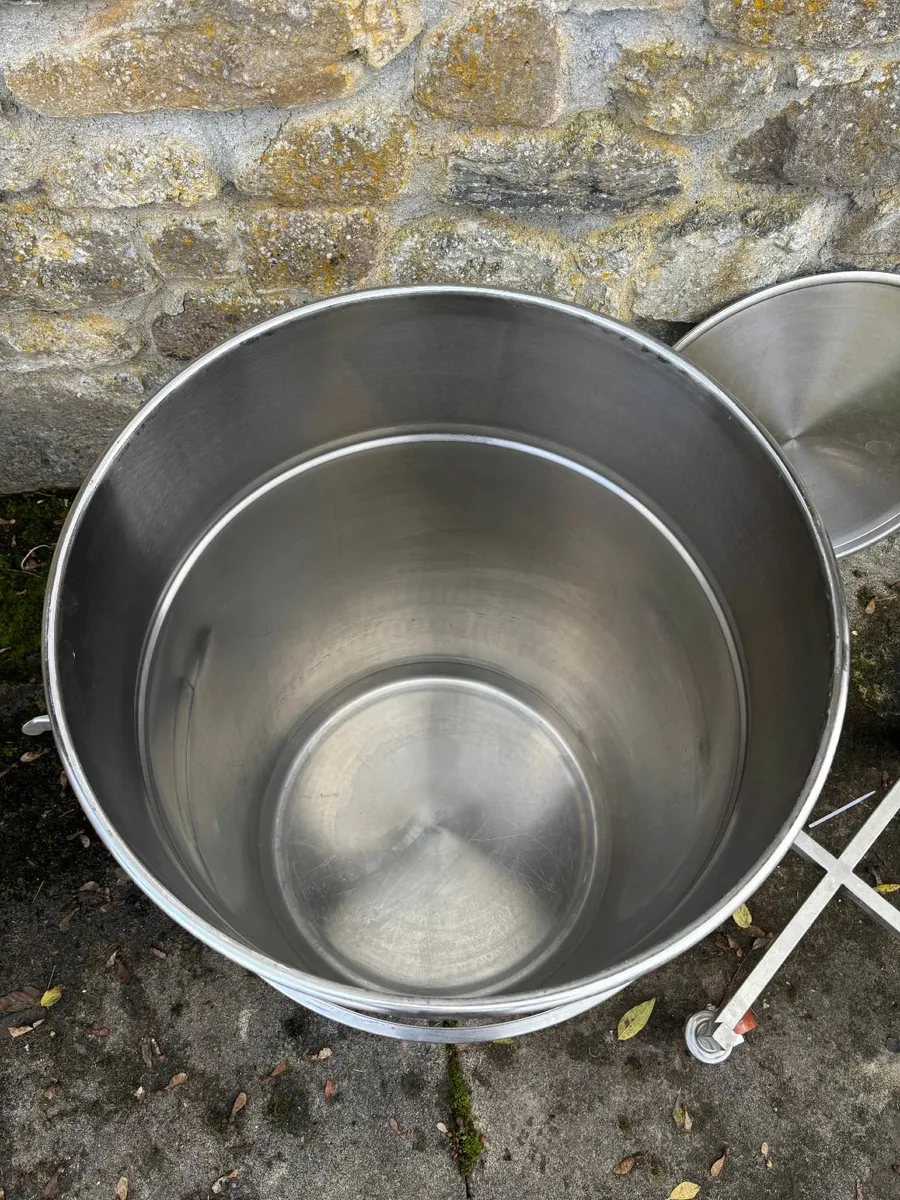 Stainless Steel Tank - Image 4