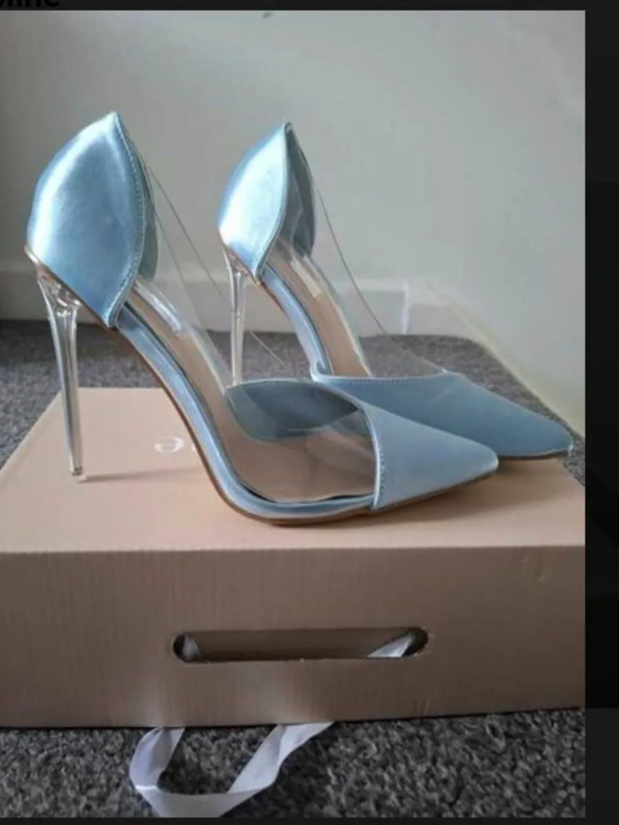 Women's shoes - Image 3
