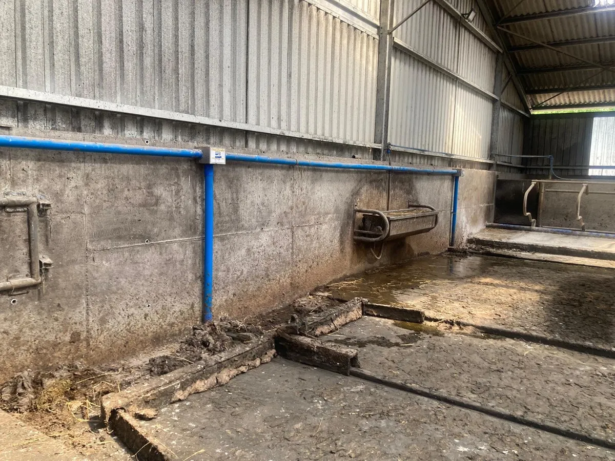 Hydraulic Ratchet Scraper - Image 1