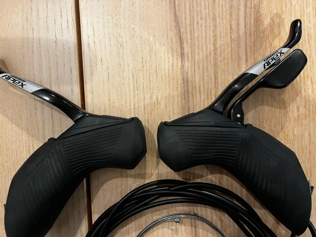 SRAM Apex 1 x 12 speed groupset - Image 3
